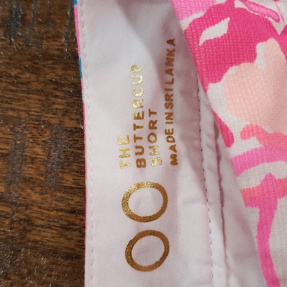 Lilly Pulitzer shorts - Picture 3 of 7